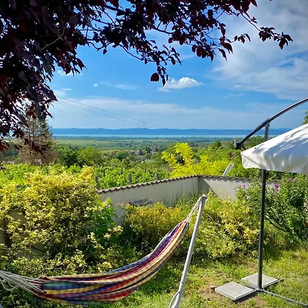 Campingplads Dharma Horse Shelter & Farmping Siófok