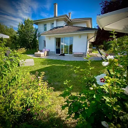 Dharma Horse Shelter & Farmping *