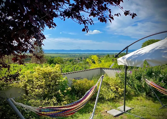 Campingplads Dharma Horse Shelter & Farmping Siófok